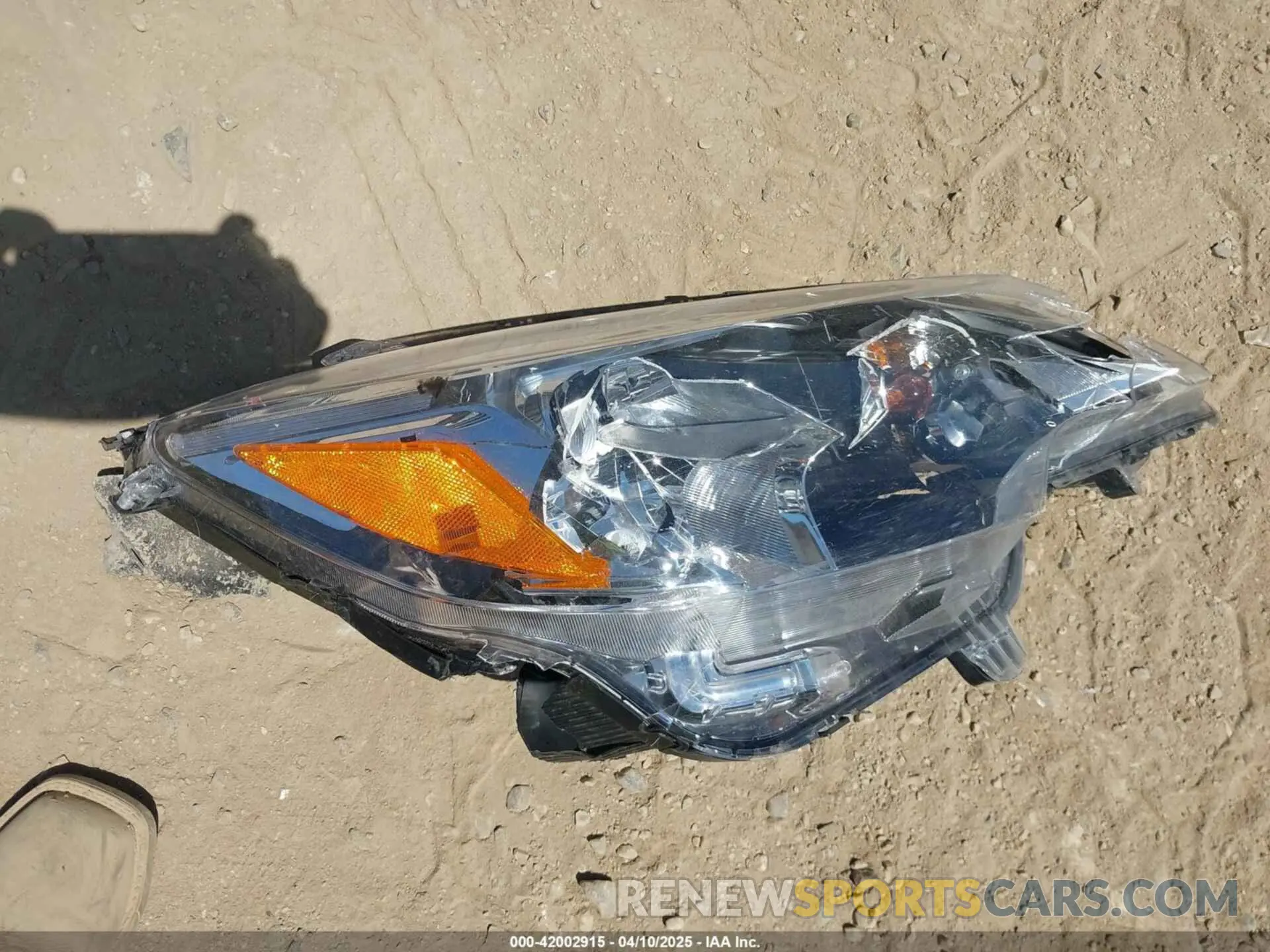 12 fotografías del automóvil dañado ML32AUHJ2RH020326 MITSUBISHI MIRAGE 2024