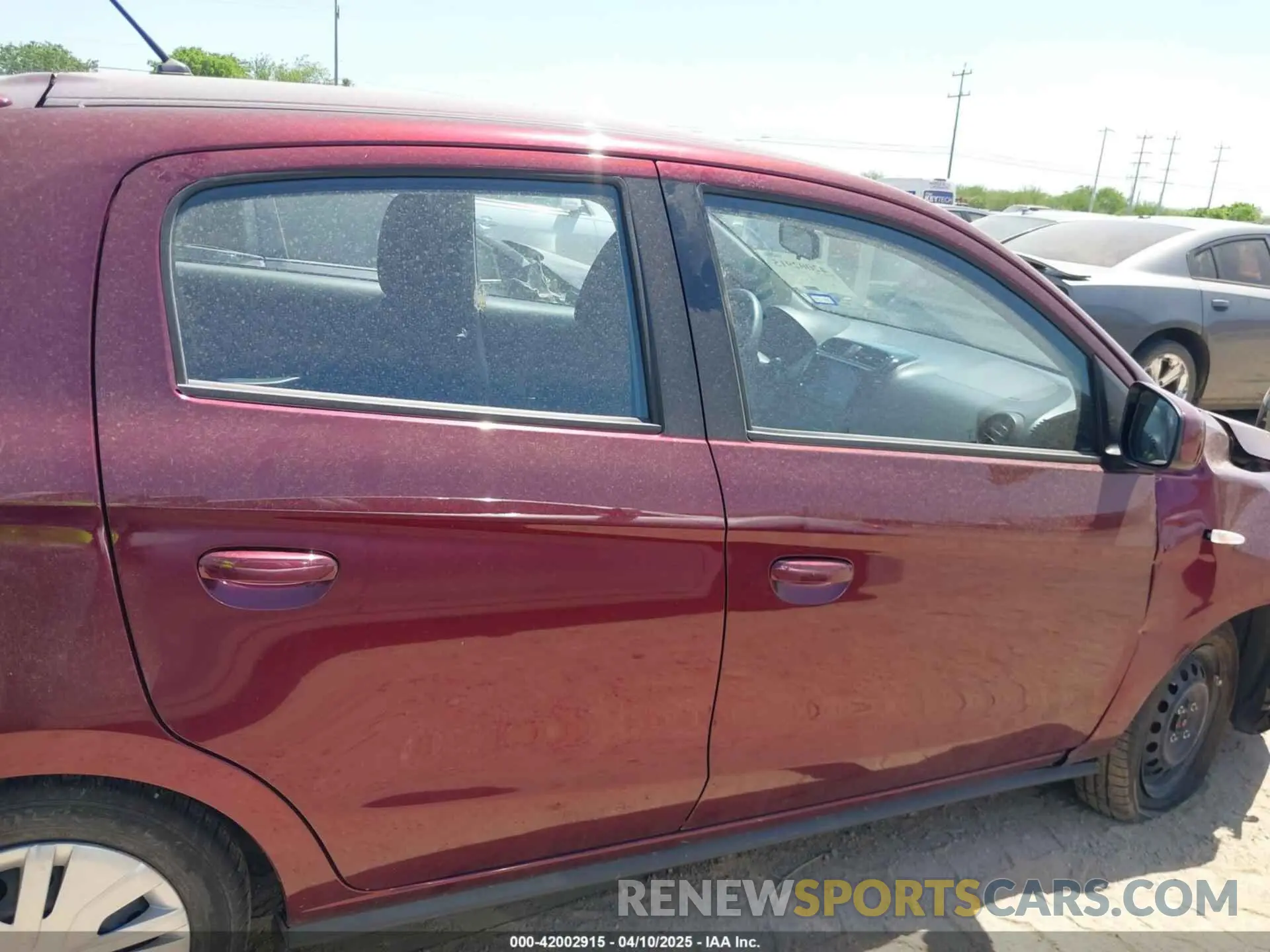 14 fotografías del automóvil dañado ML32AUHJ2RH020326 MITSUBISHI MIRAGE 2024