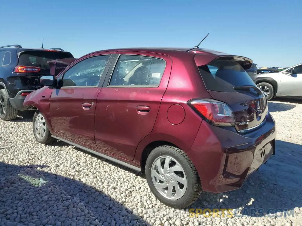 2 fotografías del automóvil dañado ML32AUHJ2RH024151 MITSUBISHI MIRAGE 2024