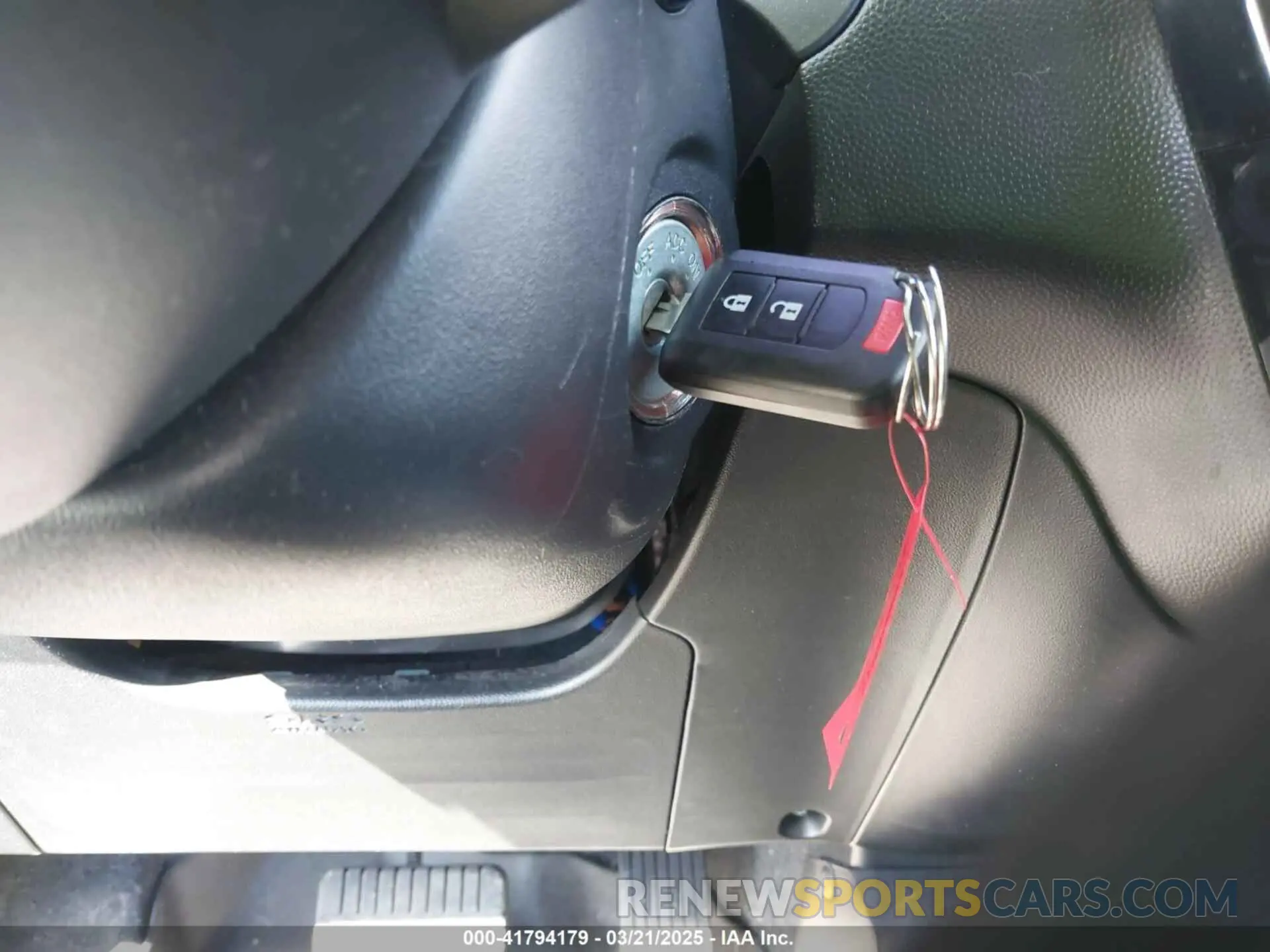 11 fotografías del automóvil dañado ML32AUHJ3RH005771 MITSUBISHI MIRAGE 2024