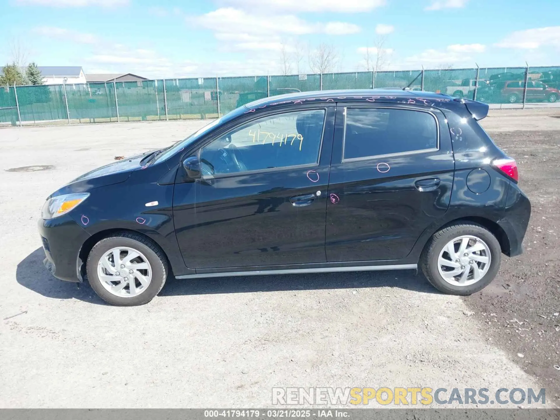 14 fotografías del automóvil dañado ML32AUHJ3RH005771 MITSUBISHI MIRAGE 2024