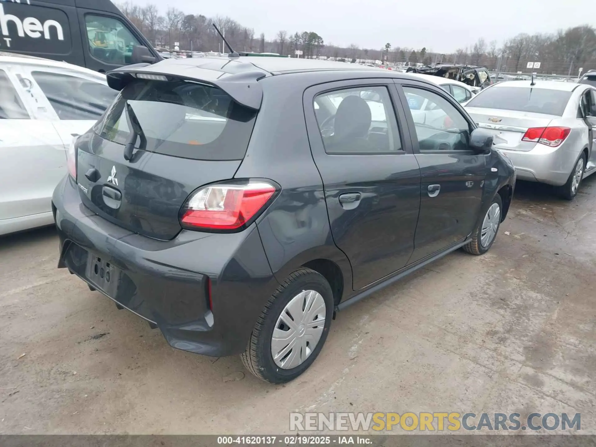 4 fotografías del automóvil dañado ML32AUHJ3RH008069 MITSUBISHI MIRAGE 2024