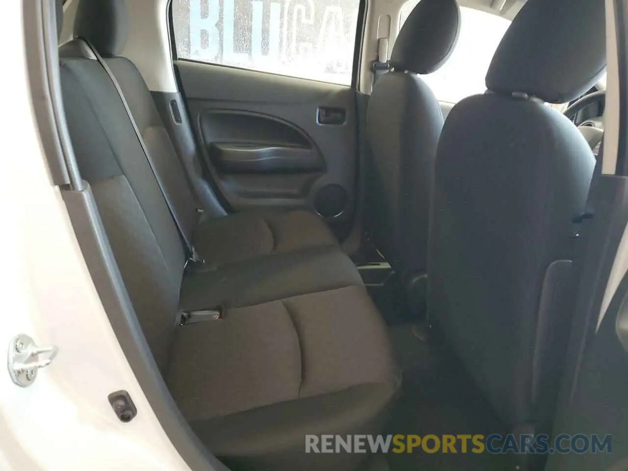 11 fotografías del automóvil dañado ML32AUHJ3RH013224 MITSUBISHI MIRAGE 2024