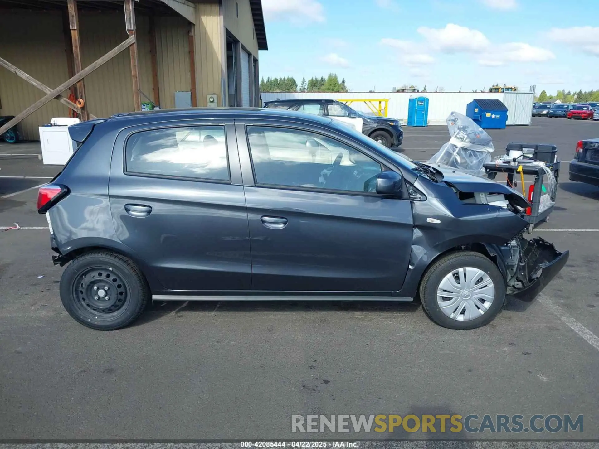 14 fotografías del automóvil dañado ML32AUHJ3RH013336 MITSUBISHI MIRAGE 2024