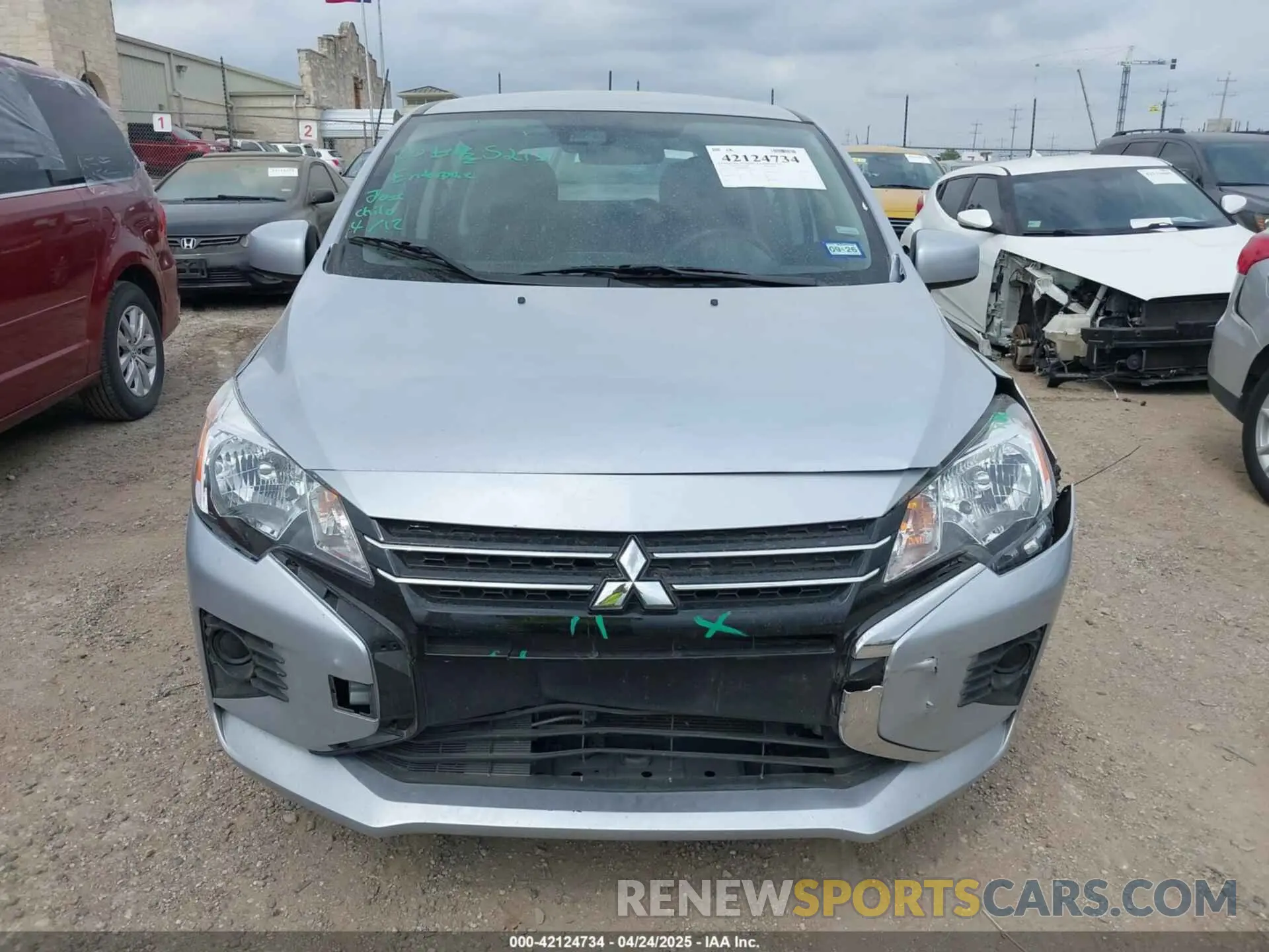 12 fotografías del automóvil dañado ML32AUHJ3RH020786 MITSUBISHI MIRAGE 2024