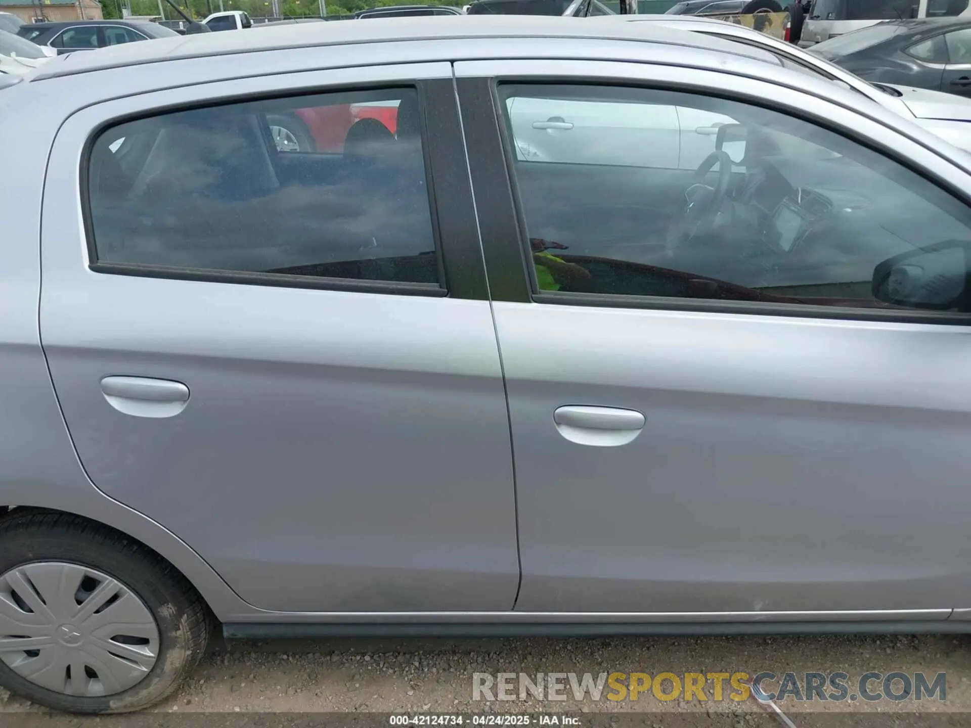 13 fotografías del automóvil dañado ML32AUHJ3RH020786 MITSUBISHI MIRAGE 2024