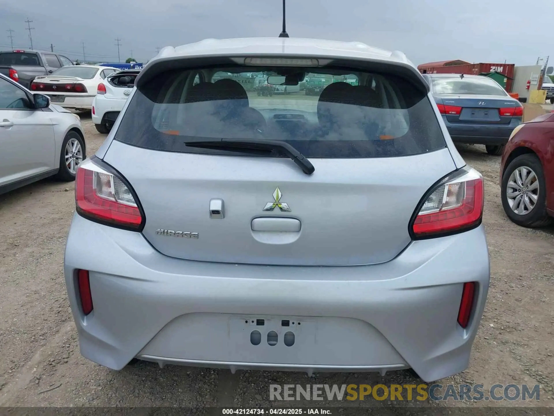 16 fotografías del automóvil dañado ML32AUHJ3RH020786 MITSUBISHI MIRAGE 2024