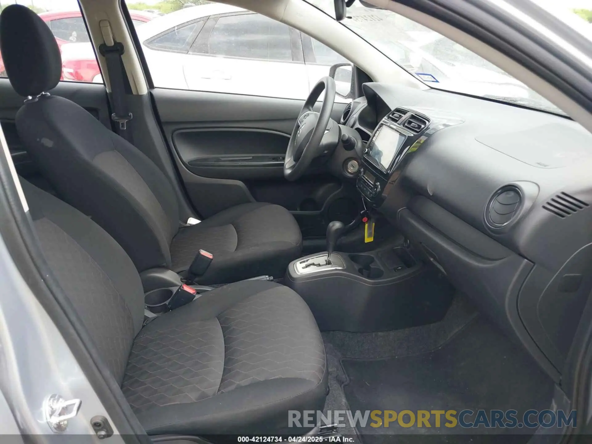 5 fotografías del automóvil dañado ML32AUHJ3RH020786 MITSUBISHI MIRAGE 2024