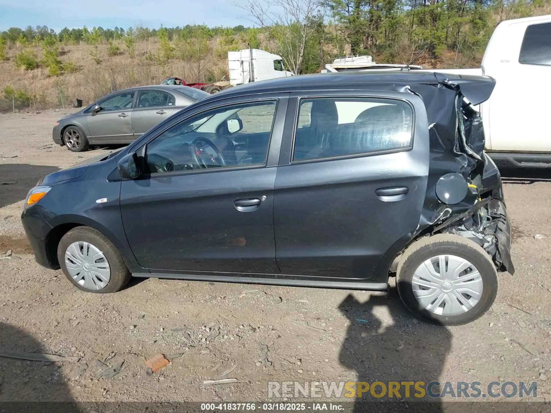 15 fotografías del automóvil dañado ML32AUHJ3RH021677 MITSUBISHI MIRAGE 2024