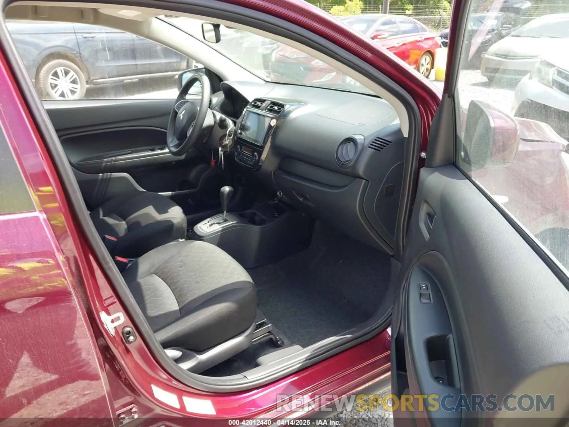 5 fotografías del automóvil dañado ML32AUHJ3RH028872 MITSUBISHI MIRAGE 2024