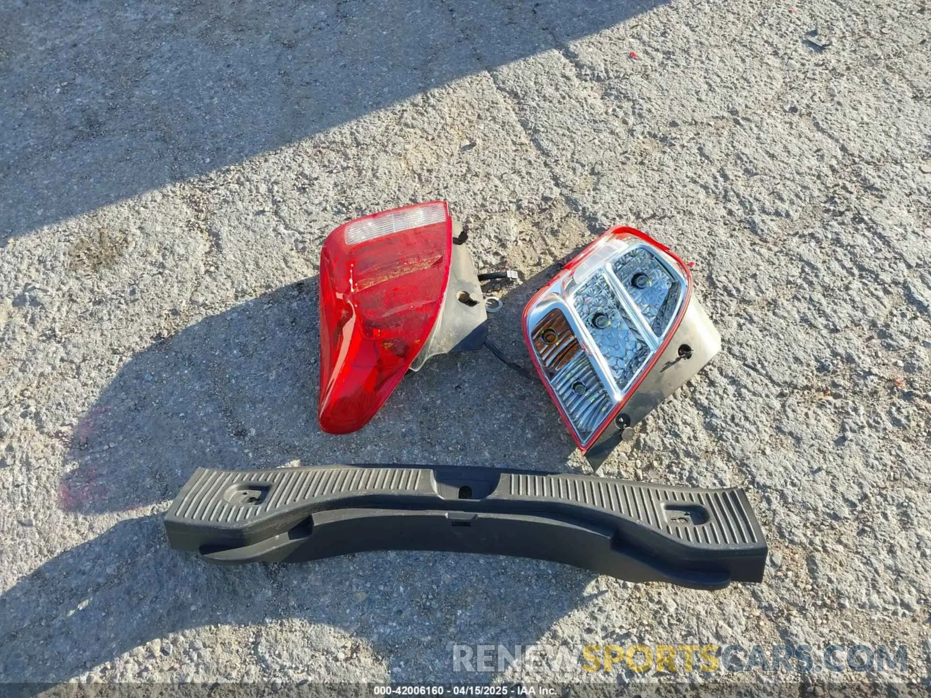12 fotografías del automóvil dañado ML32AUHJ3RH030654 MITSUBISHI MIRAGE 2024