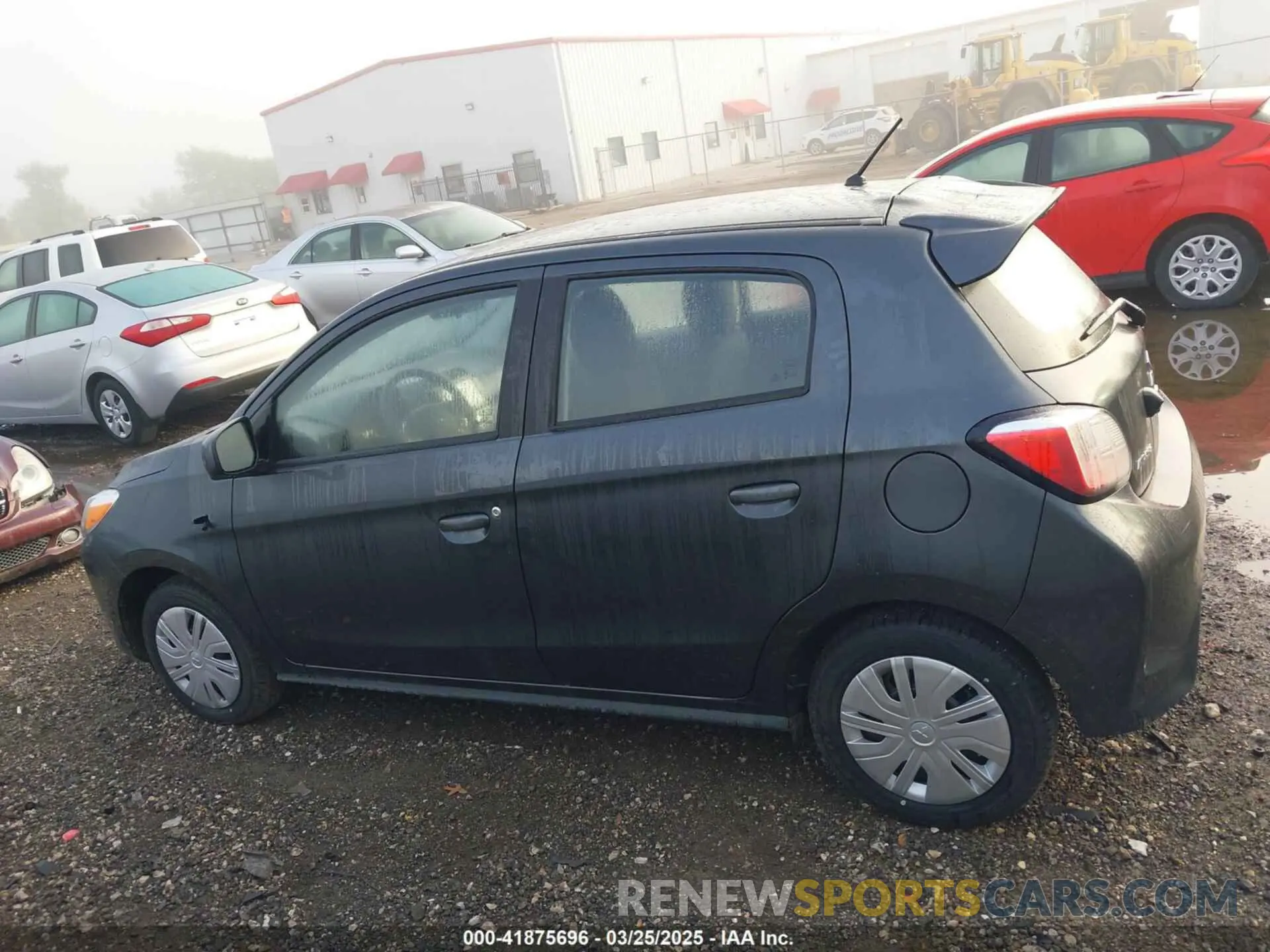 14 fotografías del automóvil dañado ML32AUHJ3RH032257 MITSUBISHI MIRAGE 2024