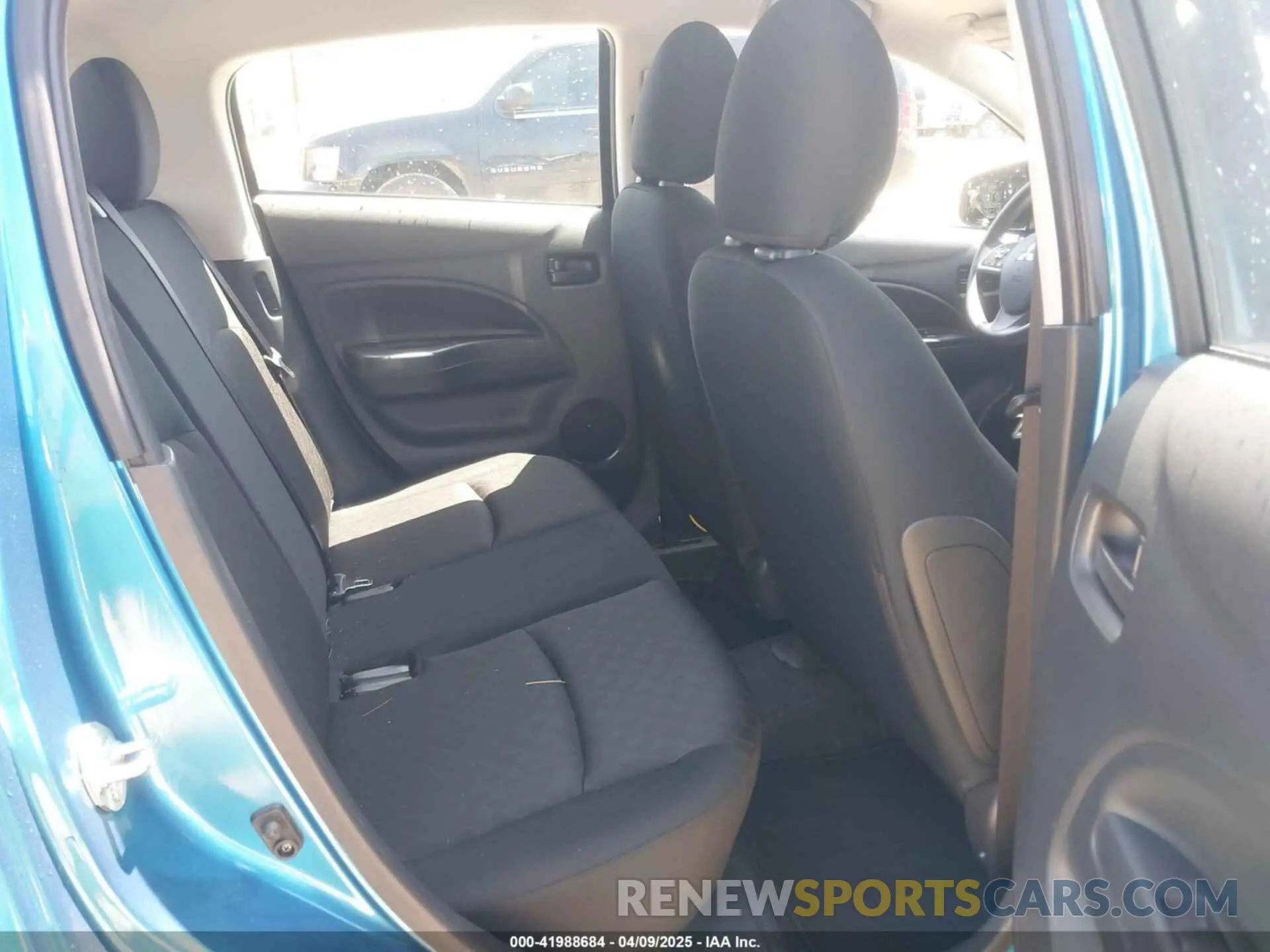 8 fotografías del automóvil dañado ML32AUHJ3RH035577 MITSUBISHI MIRAGE 2024