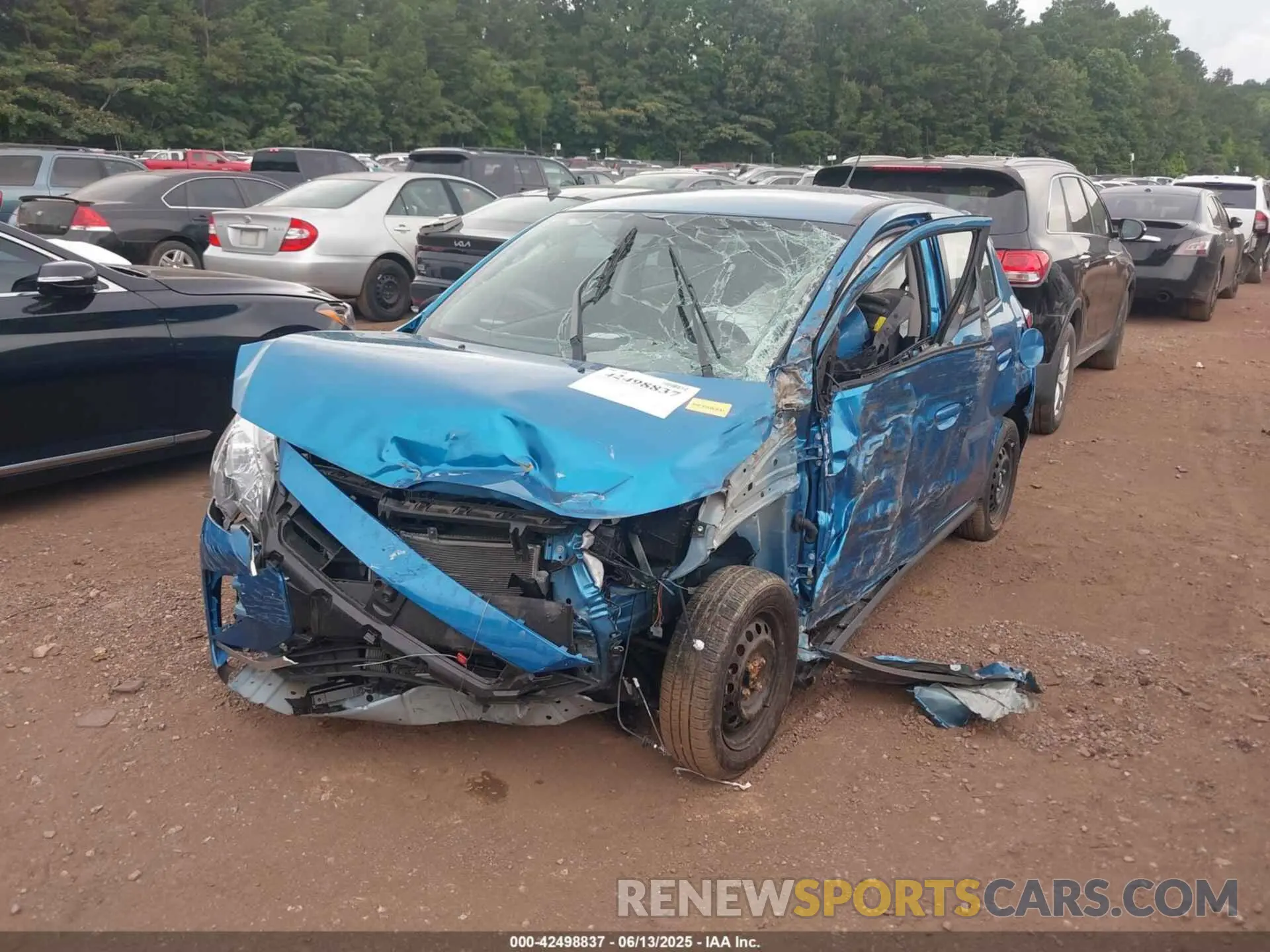 2 fotografías del automóvil dañado ML32AUHJ3RH036003 MITSUBISHI MIRAGE 2024