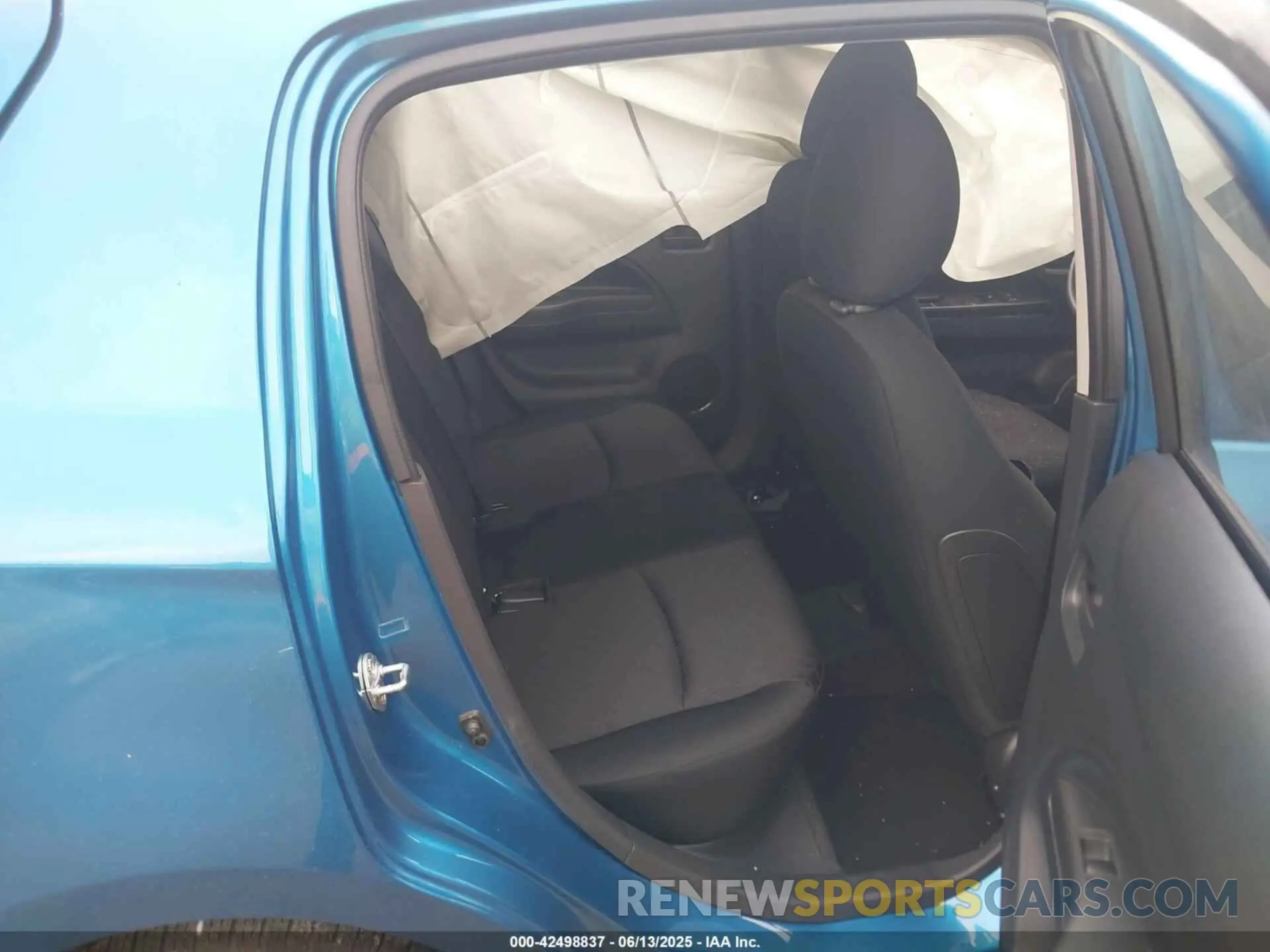 8 fotografías del automóvil dañado ML32AUHJ3RH036003 MITSUBISHI MIRAGE 2024