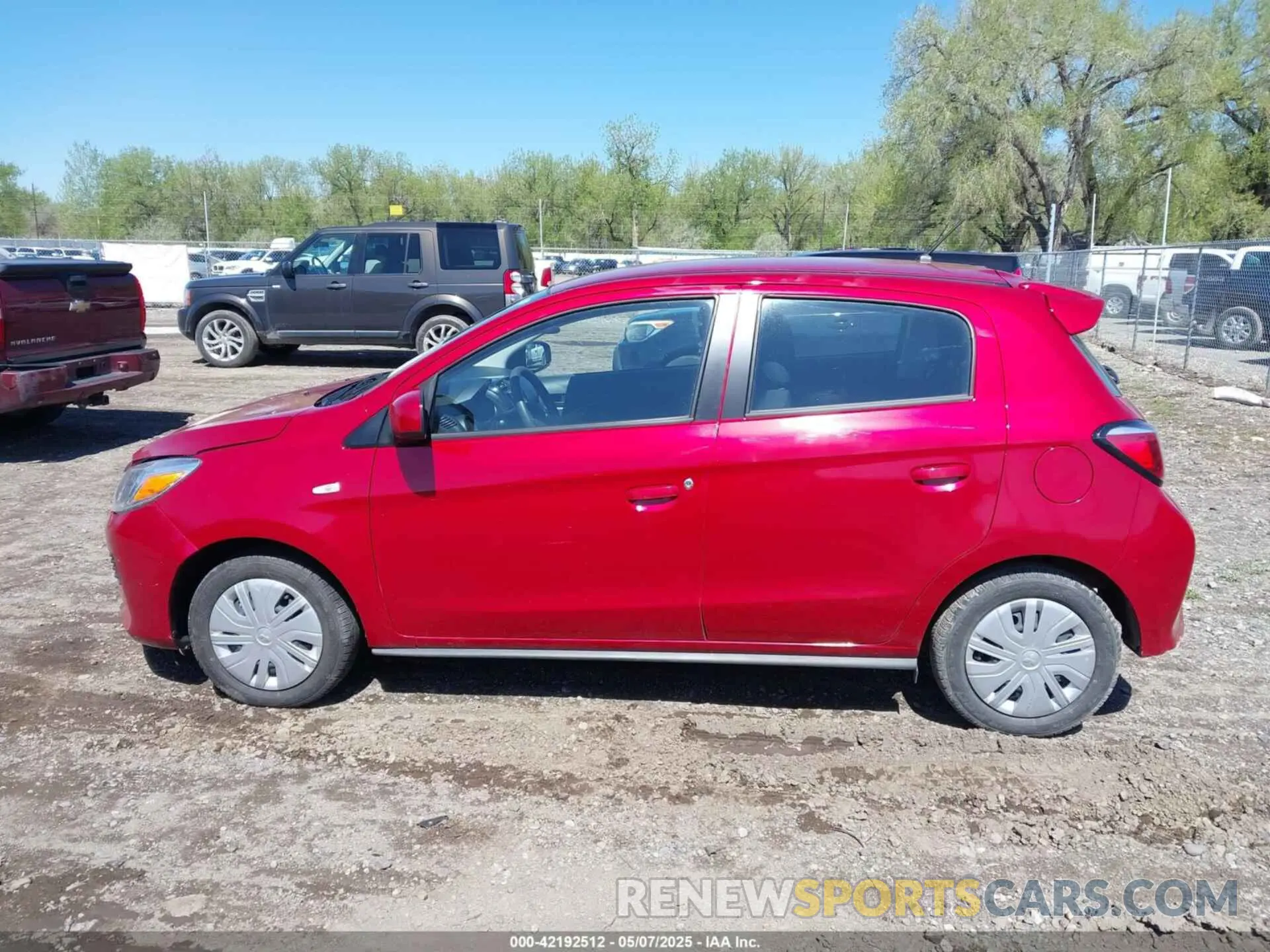 14 fotografías del automóvil dañado ML32AUHJ4RH012728 MITSUBISHI MIRAGE 2024