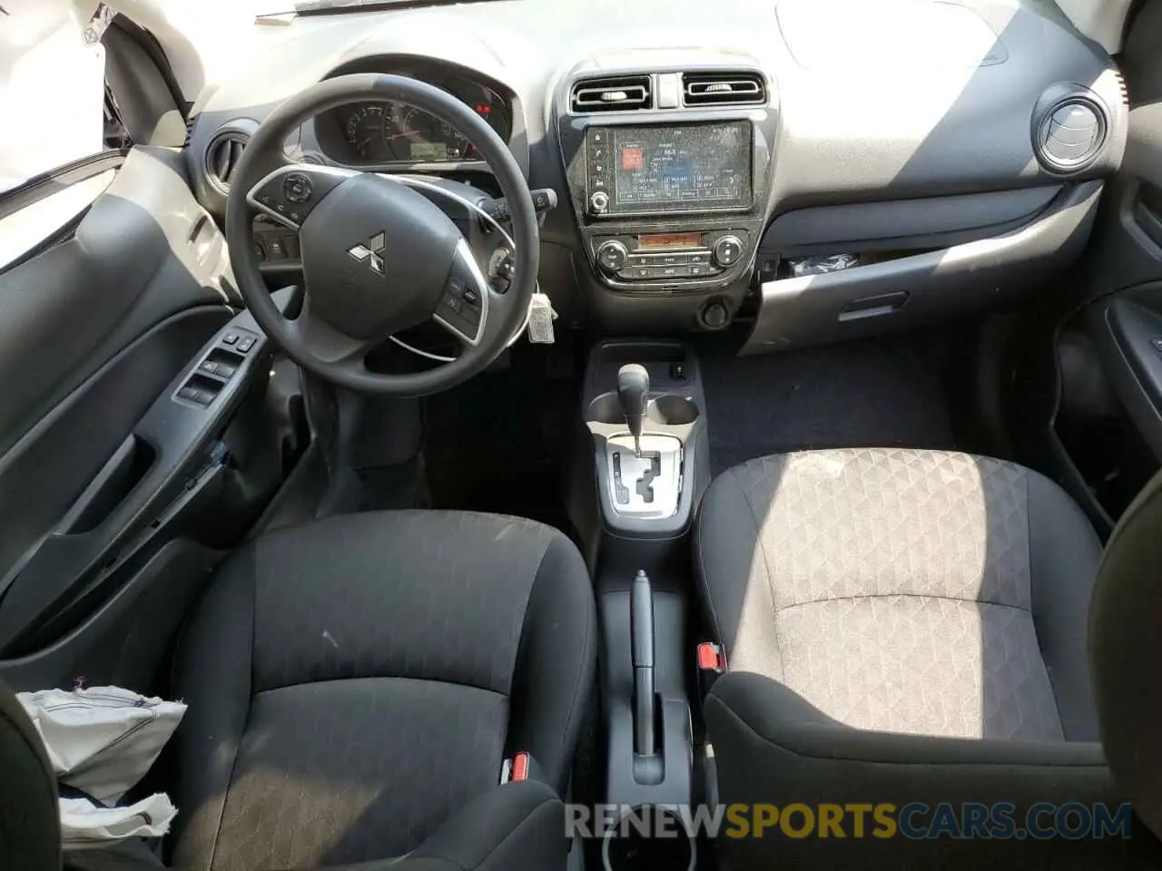 8 fotografías del automóvil dañado ML32AUHJ4RH024491 MITSUBISHI MIRAGE 2024