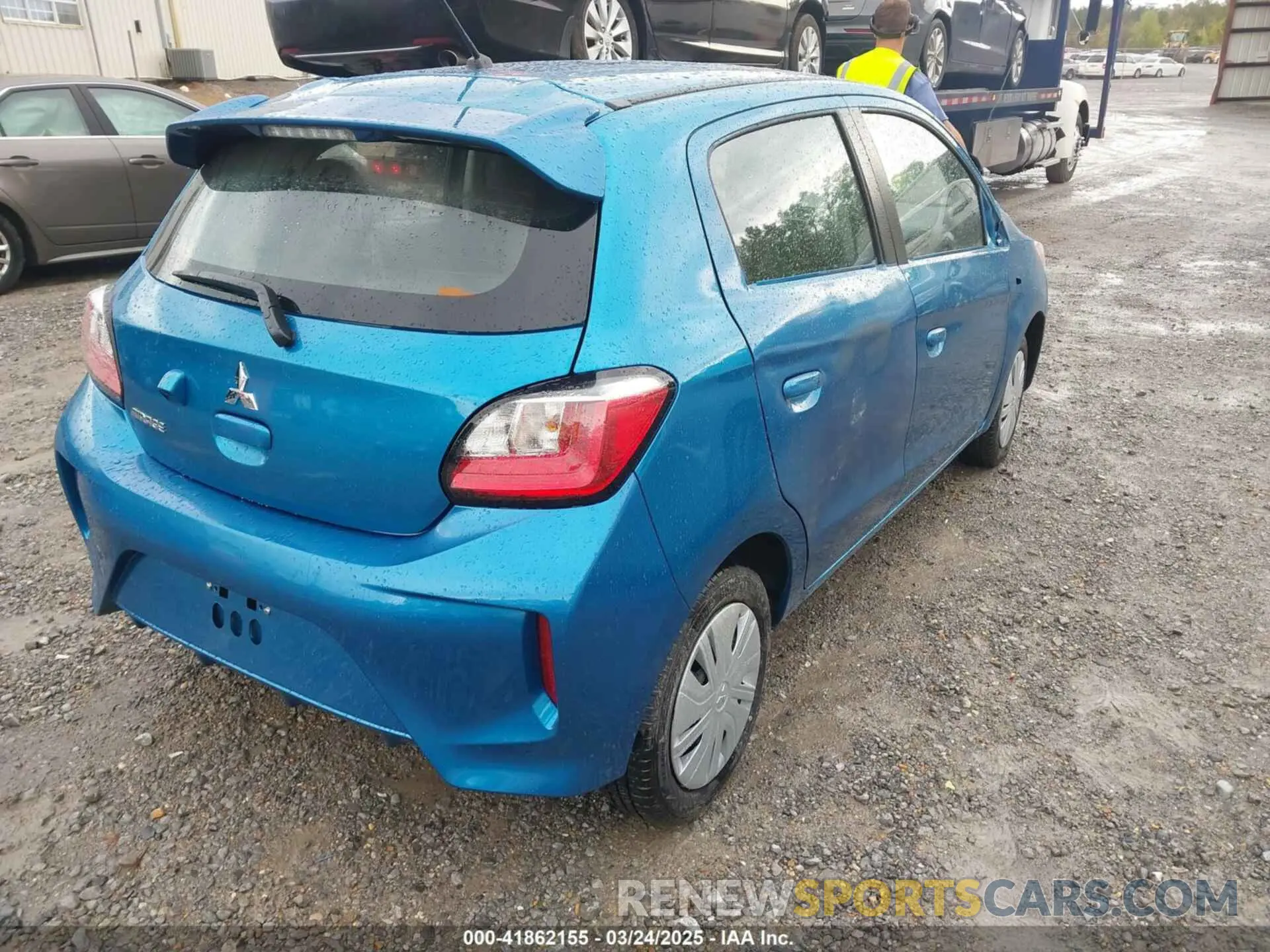 4 fotografías del automóvil dañado ML32AUHJ4RH036544 MITSUBISHI MIRAGE 2024