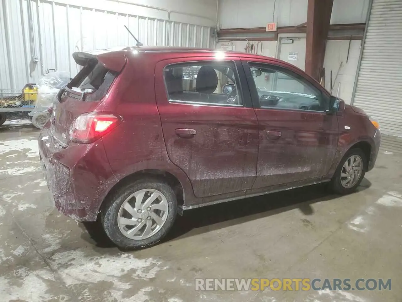 3 fotografías del automóvil dañado ML32AUHJ5RH004461 MITSUBISHI MIRAGE 2024