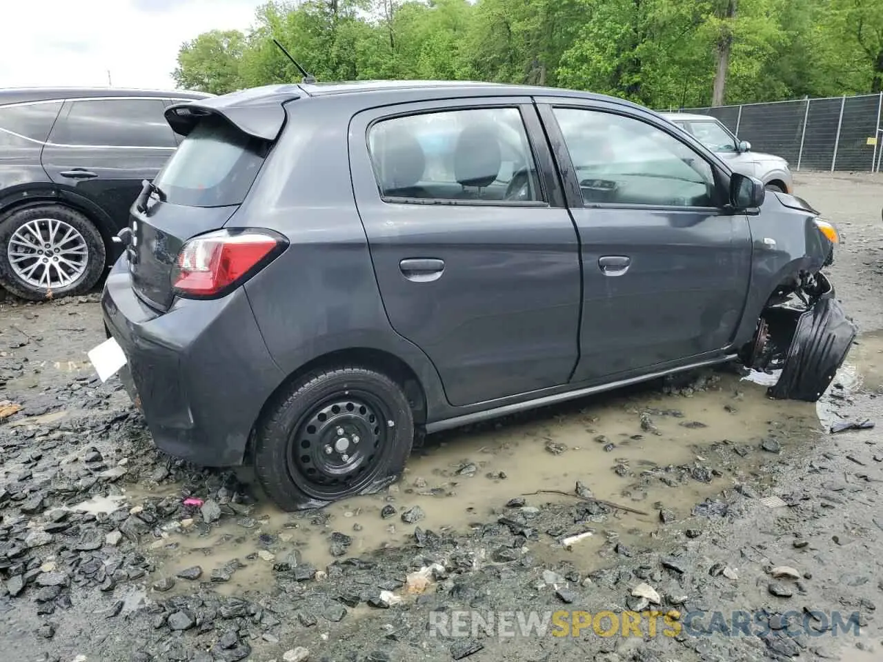 3 fotografías del automóvil dañado ML32AUHJ5RH005951 MITSUBISHI MIRAGE 2024
