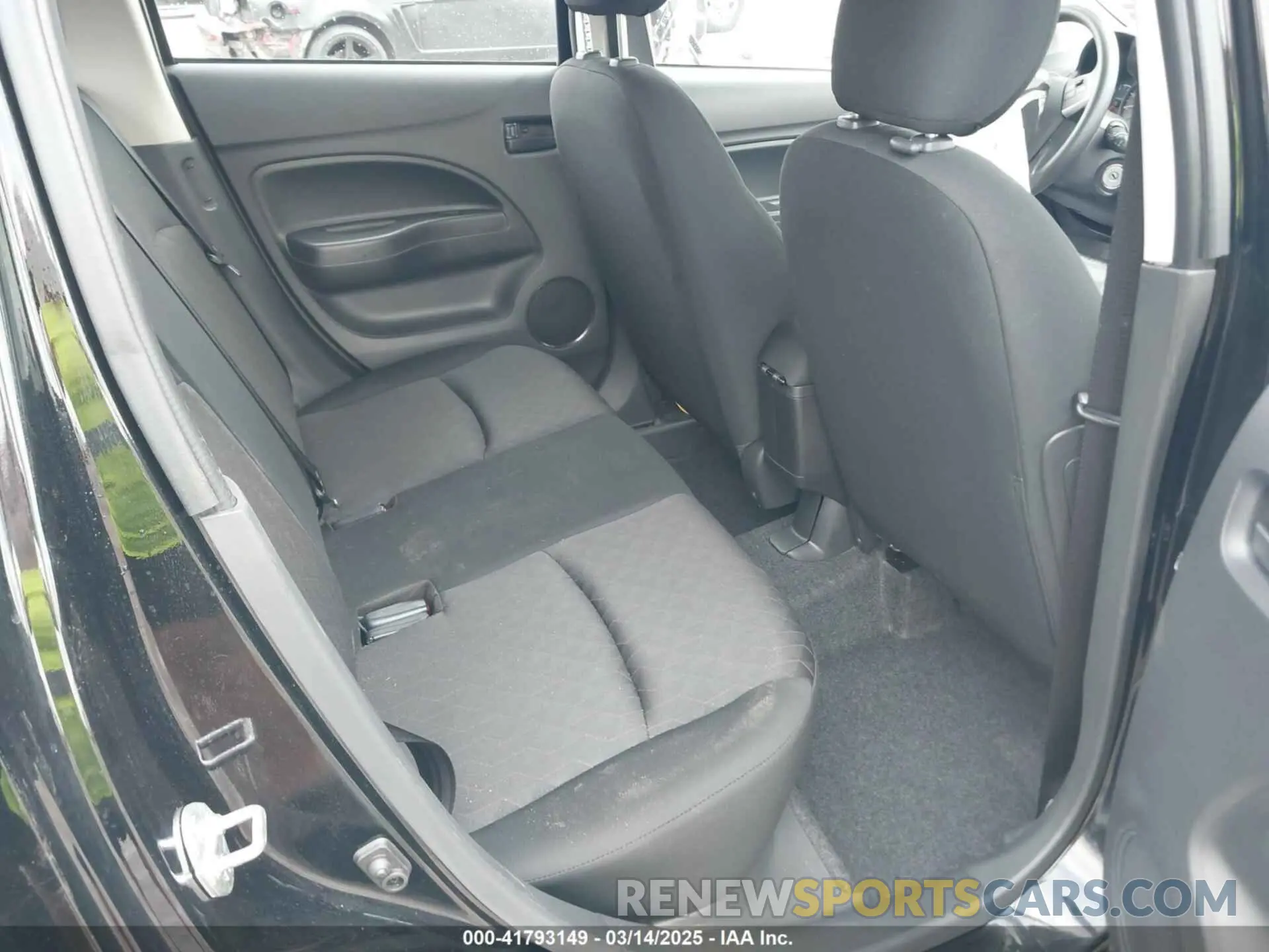 8 fotografías del automóvil dañado ML32AUHJ5RH013628 MITSUBISHI MIRAGE 2024