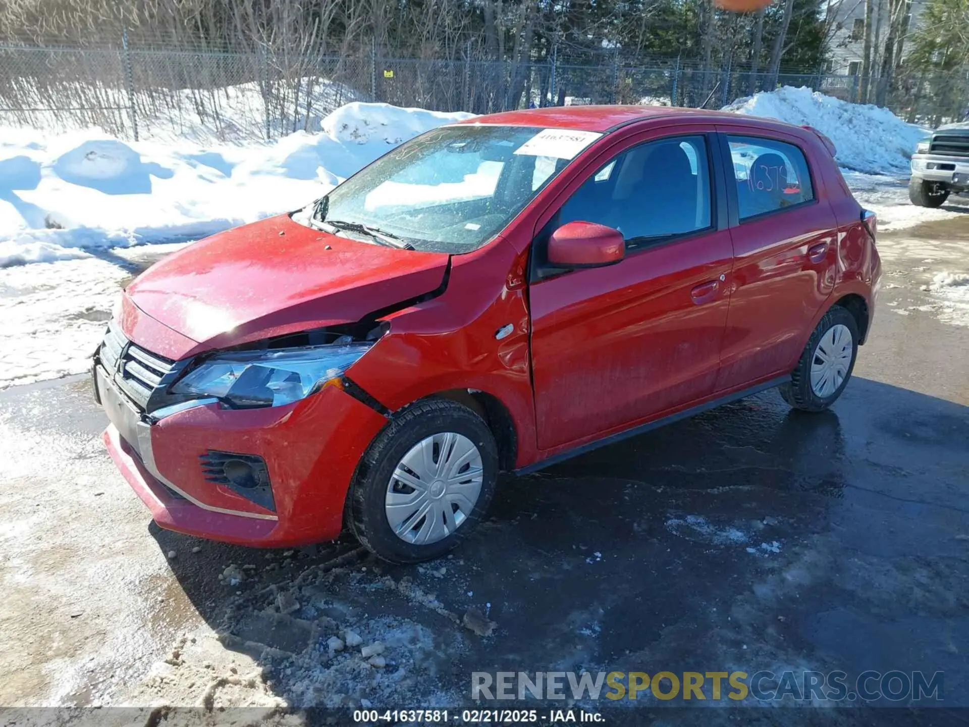 2 fotografías del automóvil dañado ML32AUHJ5RH020790 MITSUBISHI MIRAGE 2024