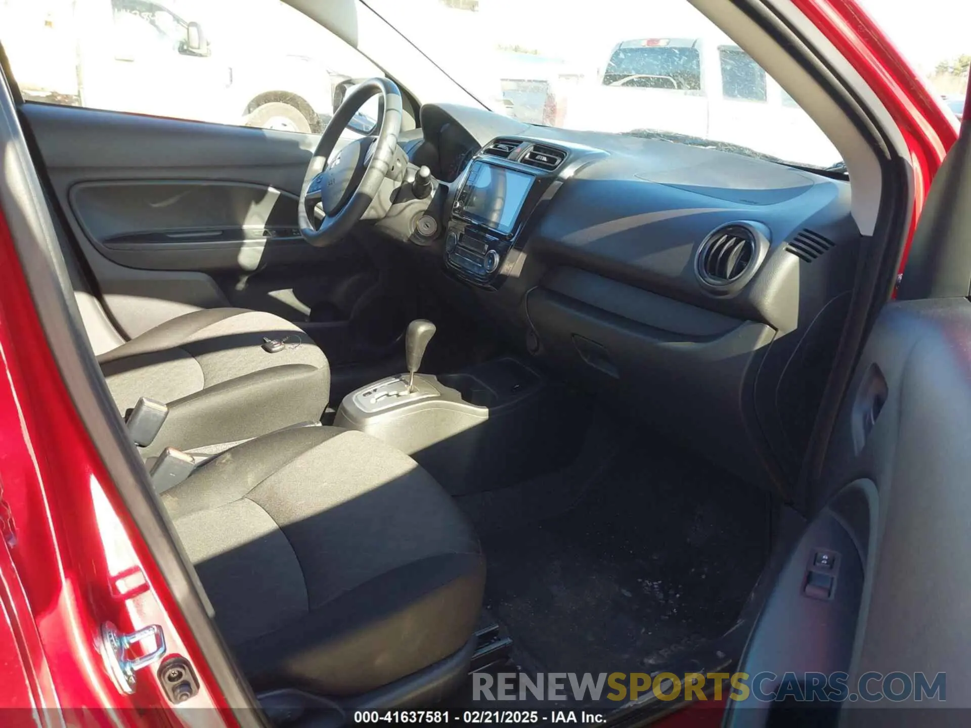 5 fotografías del automóvil dañado ML32AUHJ5RH020790 MITSUBISHI MIRAGE 2024