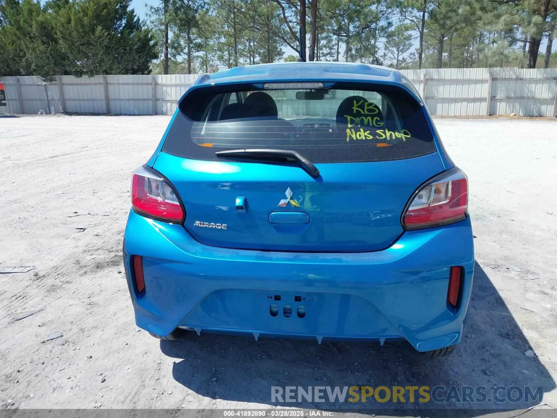 16 fotografías del automóvil dañado ML32AUHJ5RH020983 MITSUBISHI MIRAGE 2024