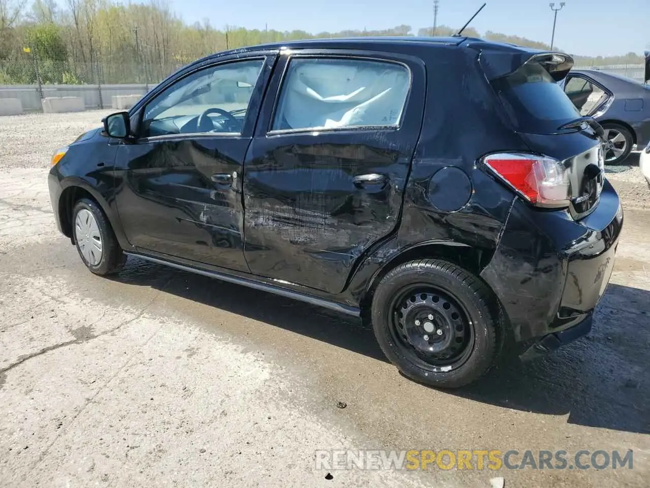 2 fotografías del automóvil dañado ML32AUHJ5RH036861 MITSUBISHI MIRAGE 2024