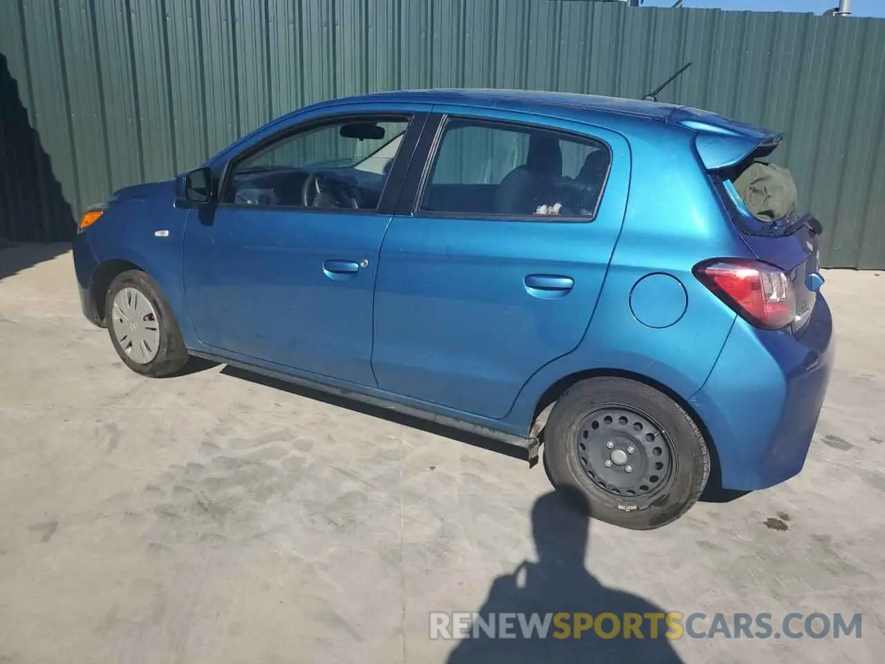 2 fotografías del automóvil dañado ML32AUHJ6RH004324 MITSUBISHI MIRAGE 2024