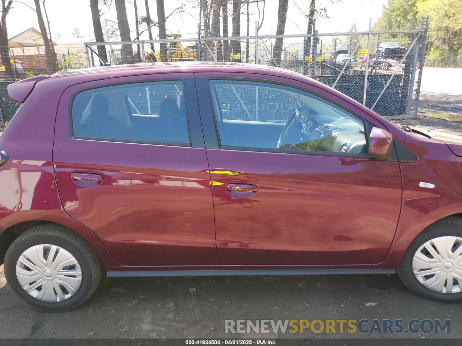 14 fotografías del automóvil dañado ML32AUHJ6RH013086 MITSUBISHI MIRAGE 2024