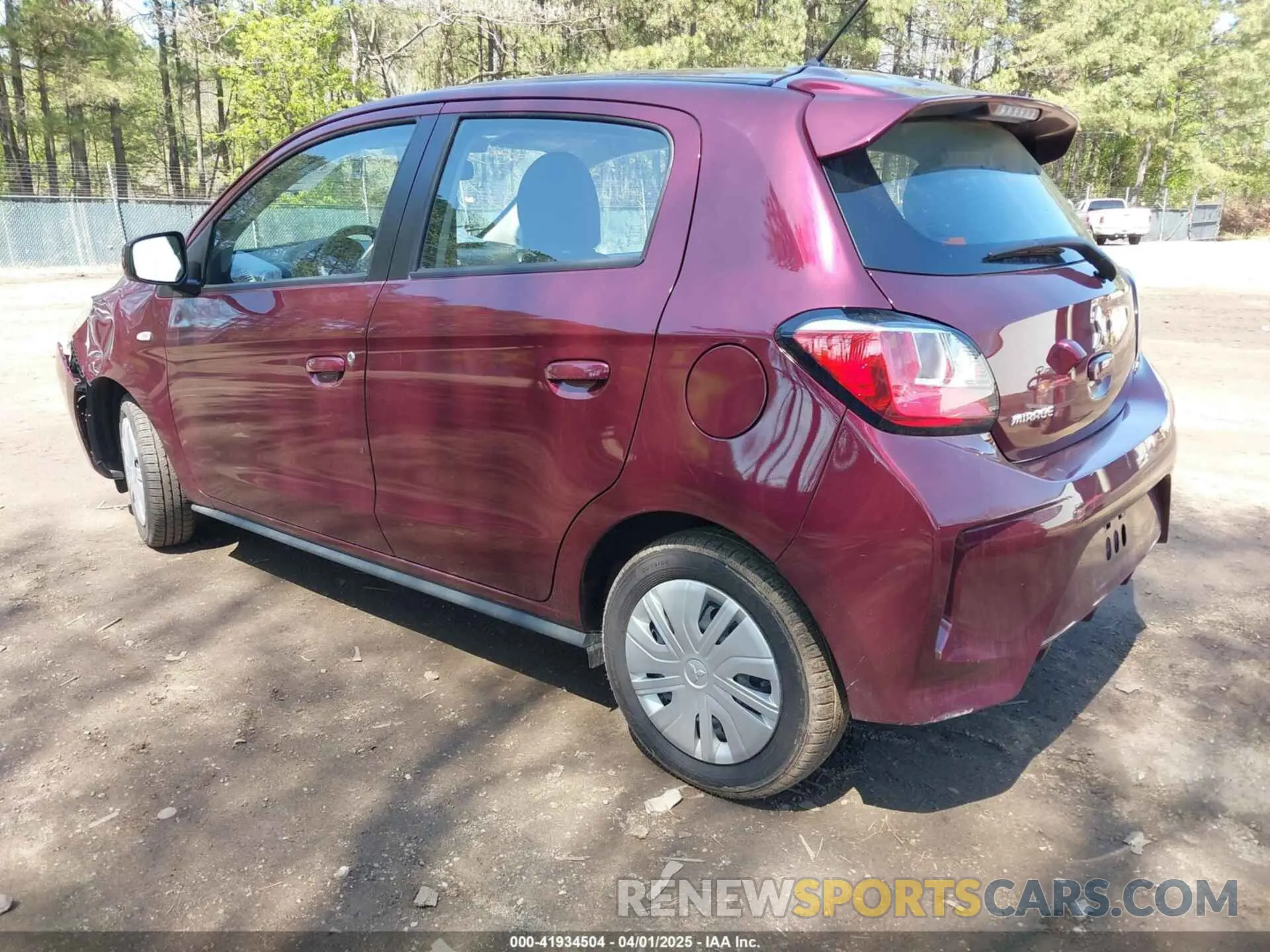 3 fotografías del automóvil dañado ML32AUHJ6RH013086 MITSUBISHI MIRAGE 2024