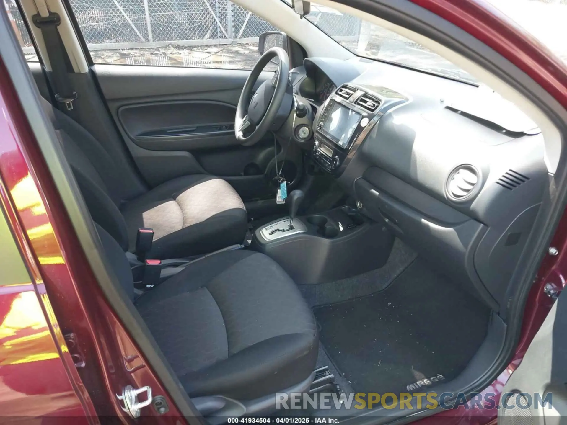 5 fotografías del automóvil dañado ML32AUHJ6RH013086 MITSUBISHI MIRAGE 2024