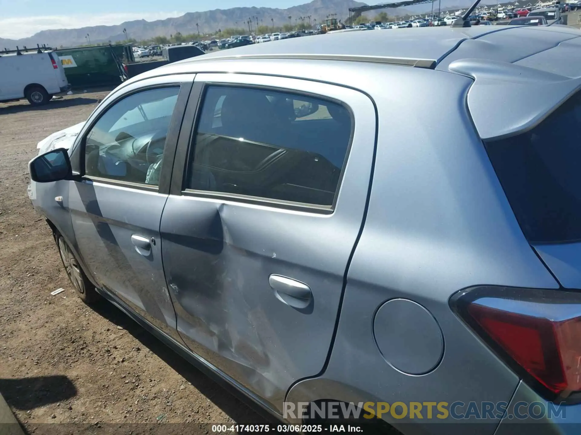 14 fotografías del automóvil dañado ML32AUHJ6RH020152 MITSUBISHI MIRAGE 2024