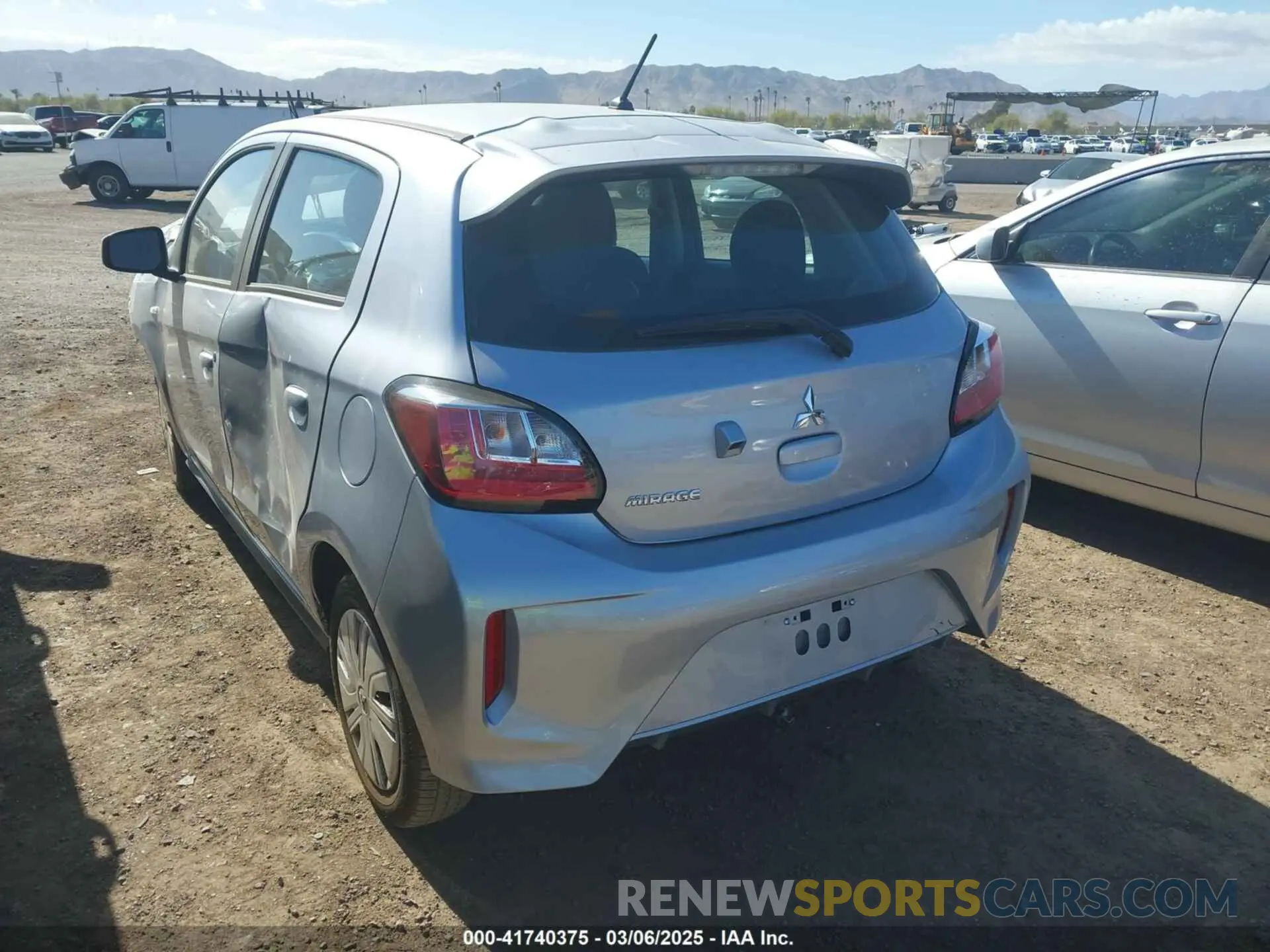3 fotografías del automóvil dañado ML32AUHJ6RH020152 MITSUBISHI MIRAGE 2024