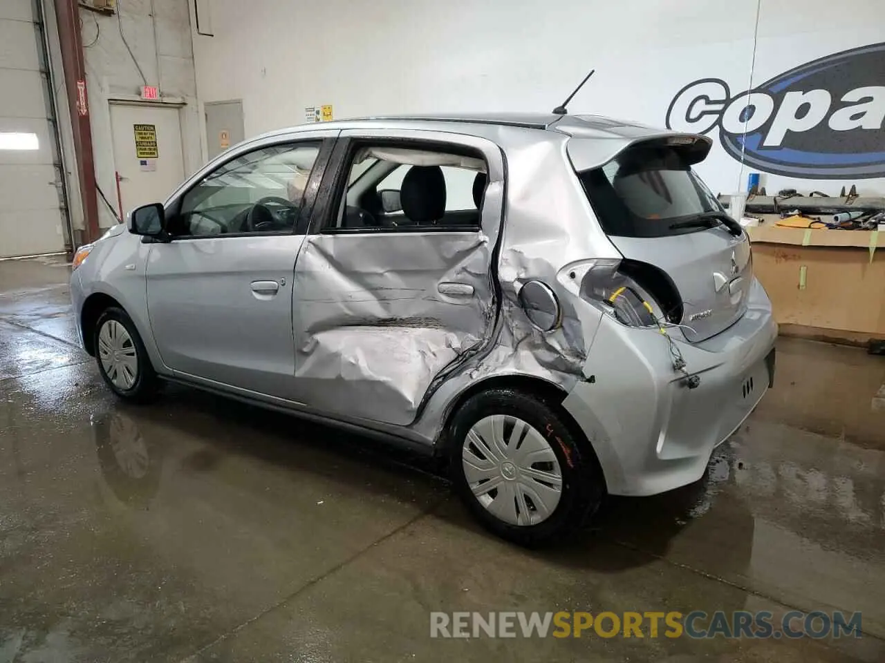 2 fotografías del automóvil dañado ML32AUHJ6RH022578 MITSUBISHI MIRAGE 2024