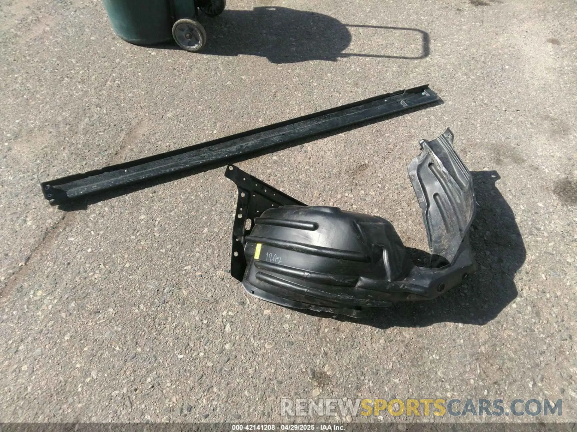 12 fotografías del automóvil dañado ML32AUHJ6RH023987 MITSUBISHI MIRAGE 2024