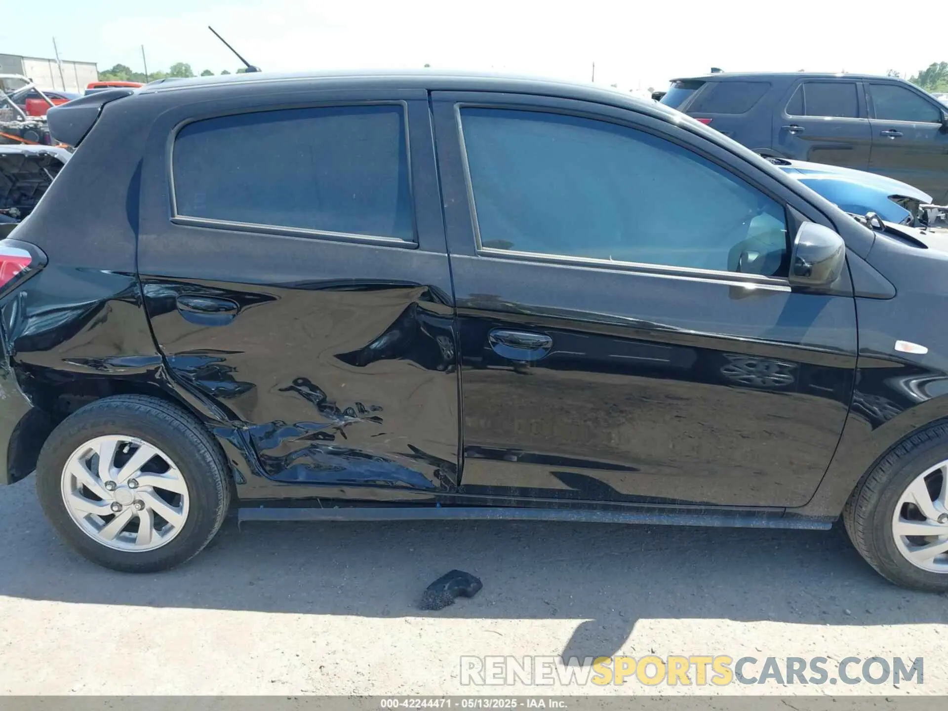 13 fotografías del automóvil dañado ML32AUHJ7RH003831 MITSUBISHI MIRAGE 2024
