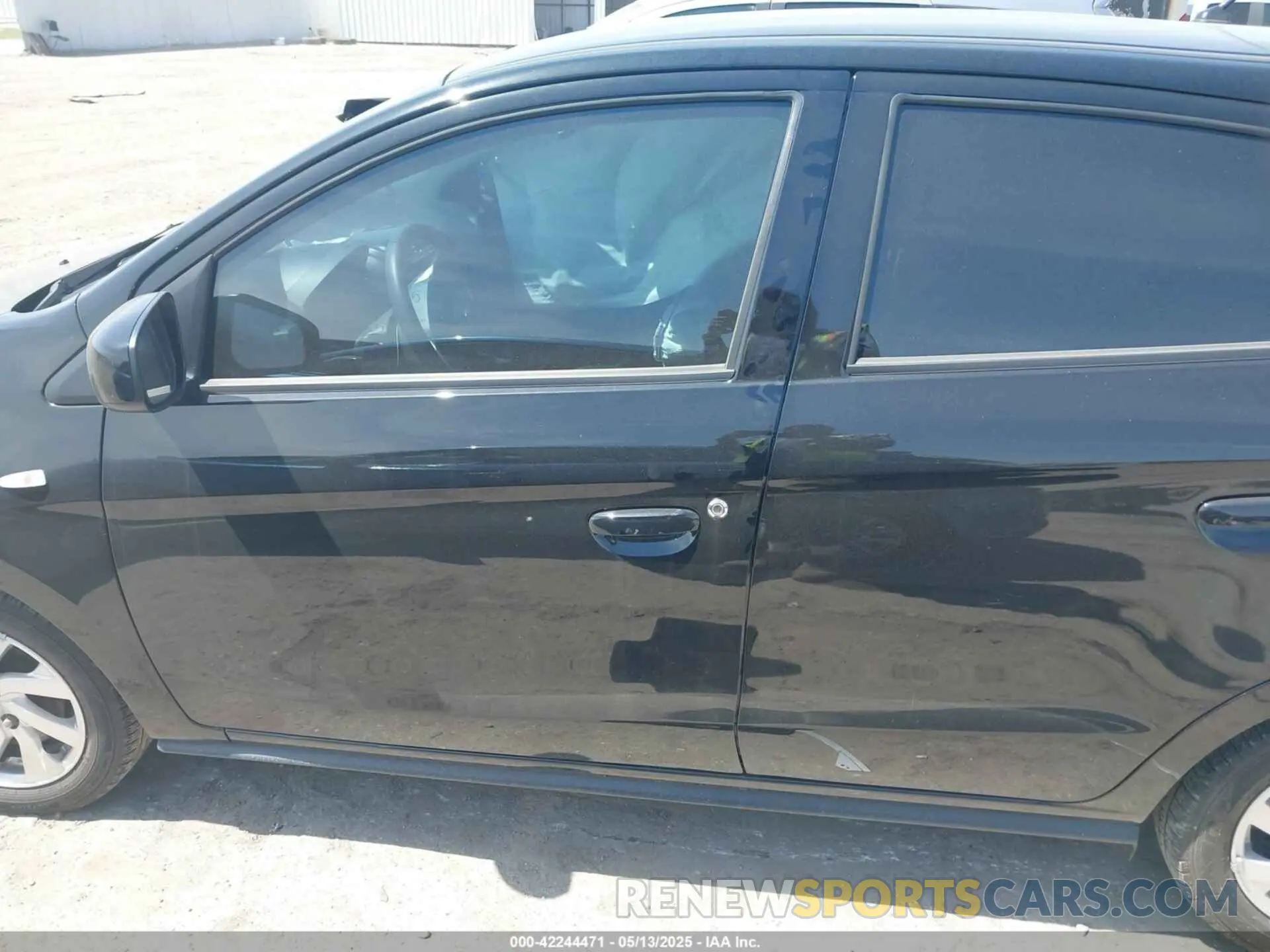 14 fotografías del automóvil dañado ML32AUHJ7RH003831 MITSUBISHI MIRAGE 2024