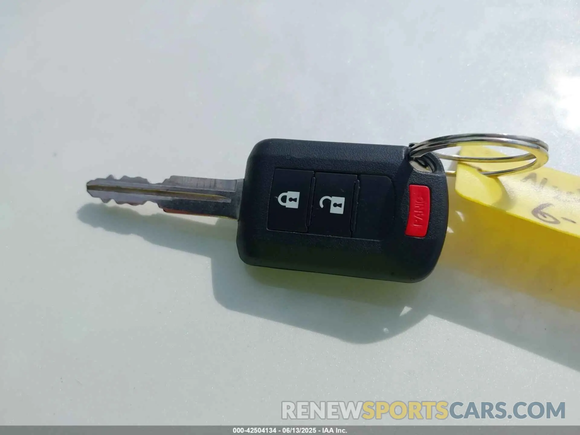 11 fotografías del automóvil dañado ML32AUHJ7RH005305 MITSUBISHI MIRAGE 2024
