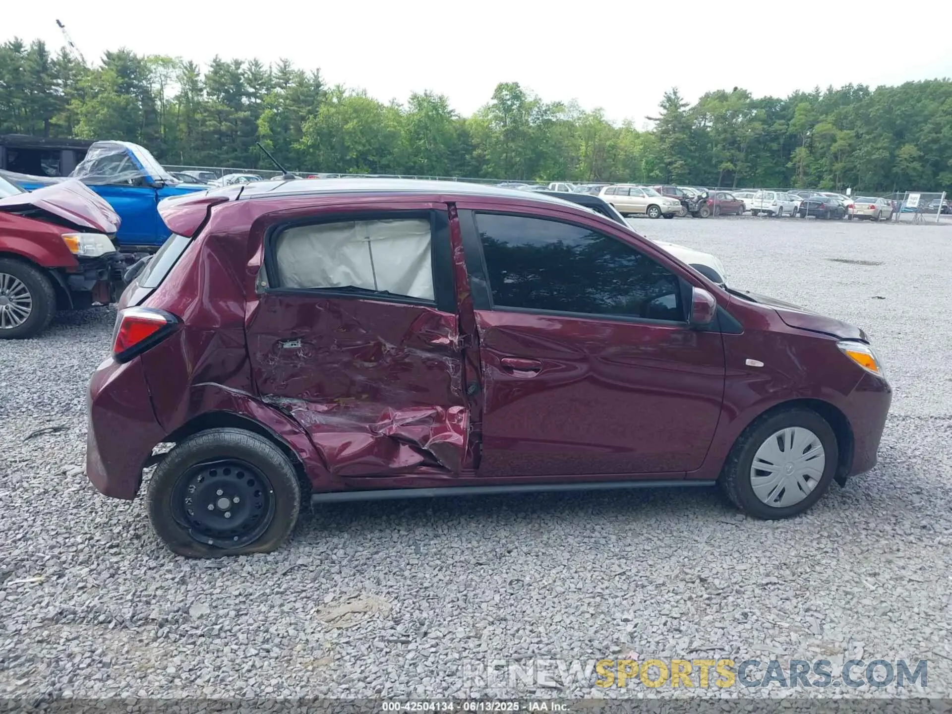 13 fotografías del automóvil dañado ML32AUHJ7RH005305 MITSUBISHI MIRAGE 2024