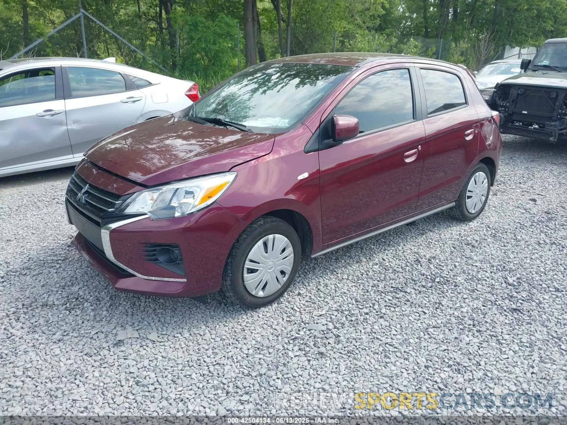 2 fotografías del automóvil dañado ML32AUHJ7RH005305 MITSUBISHI MIRAGE 2024