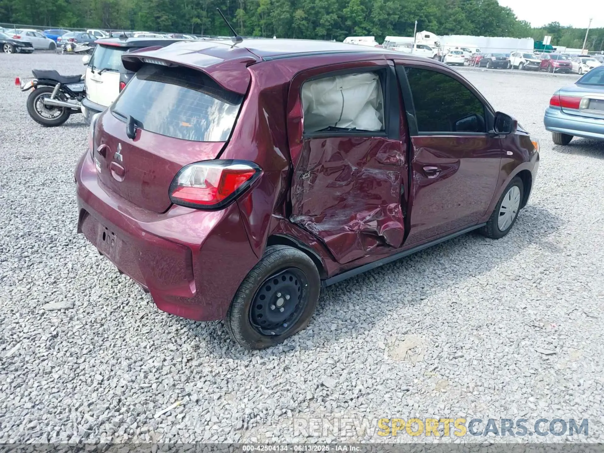 4 fotografías del automóvil dañado ML32AUHJ7RH005305 MITSUBISHI MIRAGE 2024