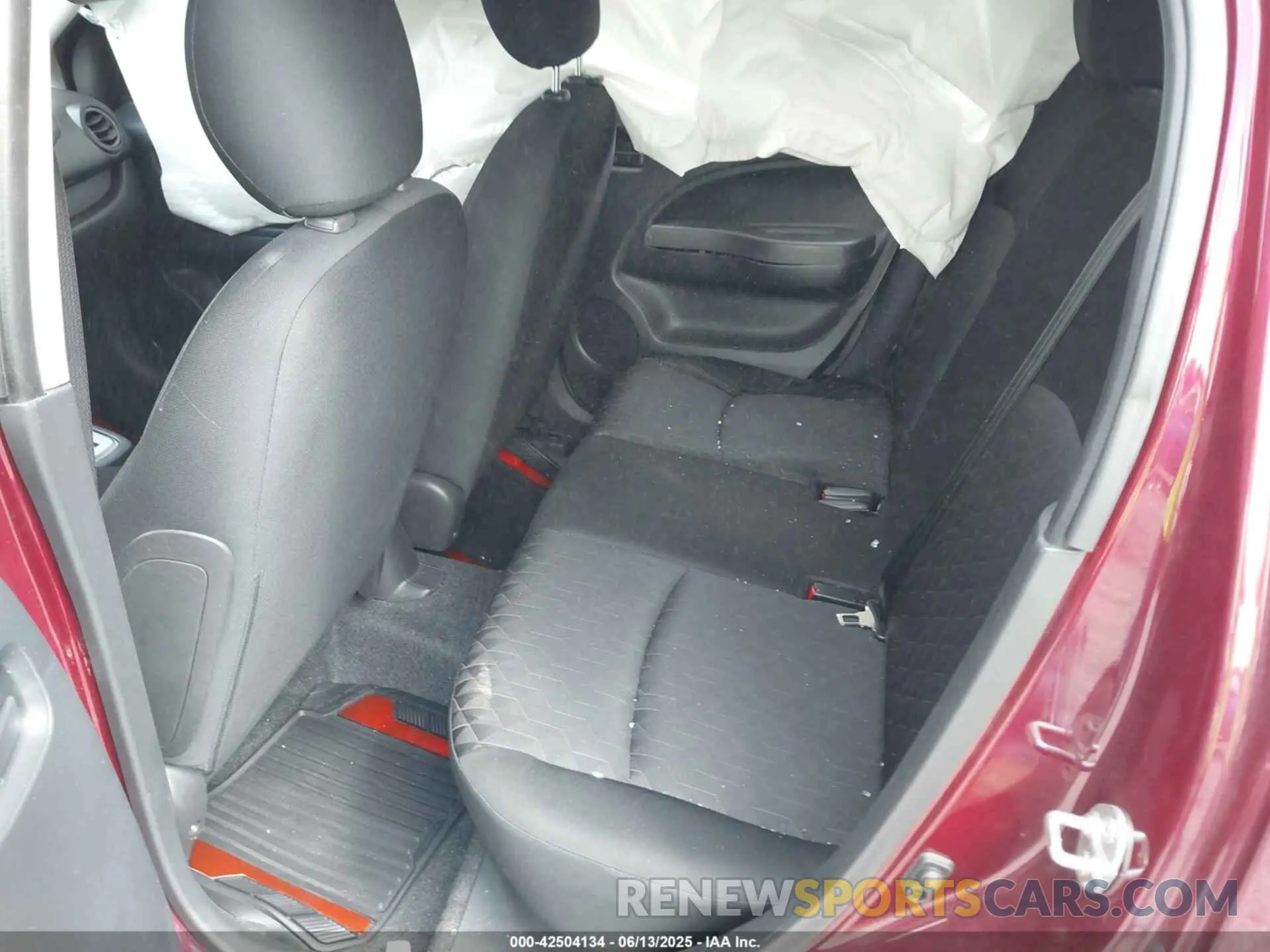 8 fotografías del automóvil dañado ML32AUHJ7RH005305 MITSUBISHI MIRAGE 2024