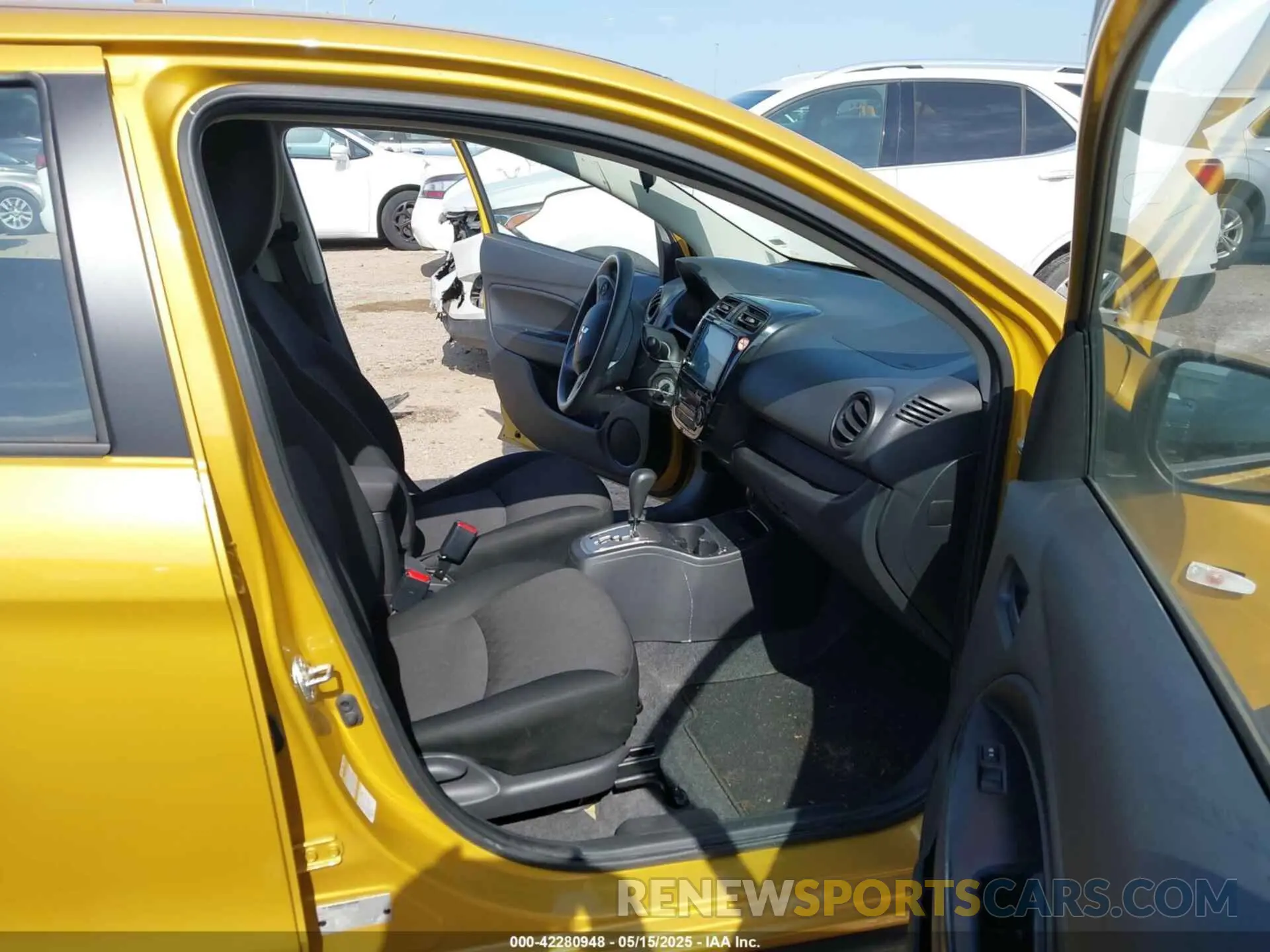 5 fotografías del automóvil dañado ML32AUHJ7RH006423 MITSUBISHI MIRAGE 2024