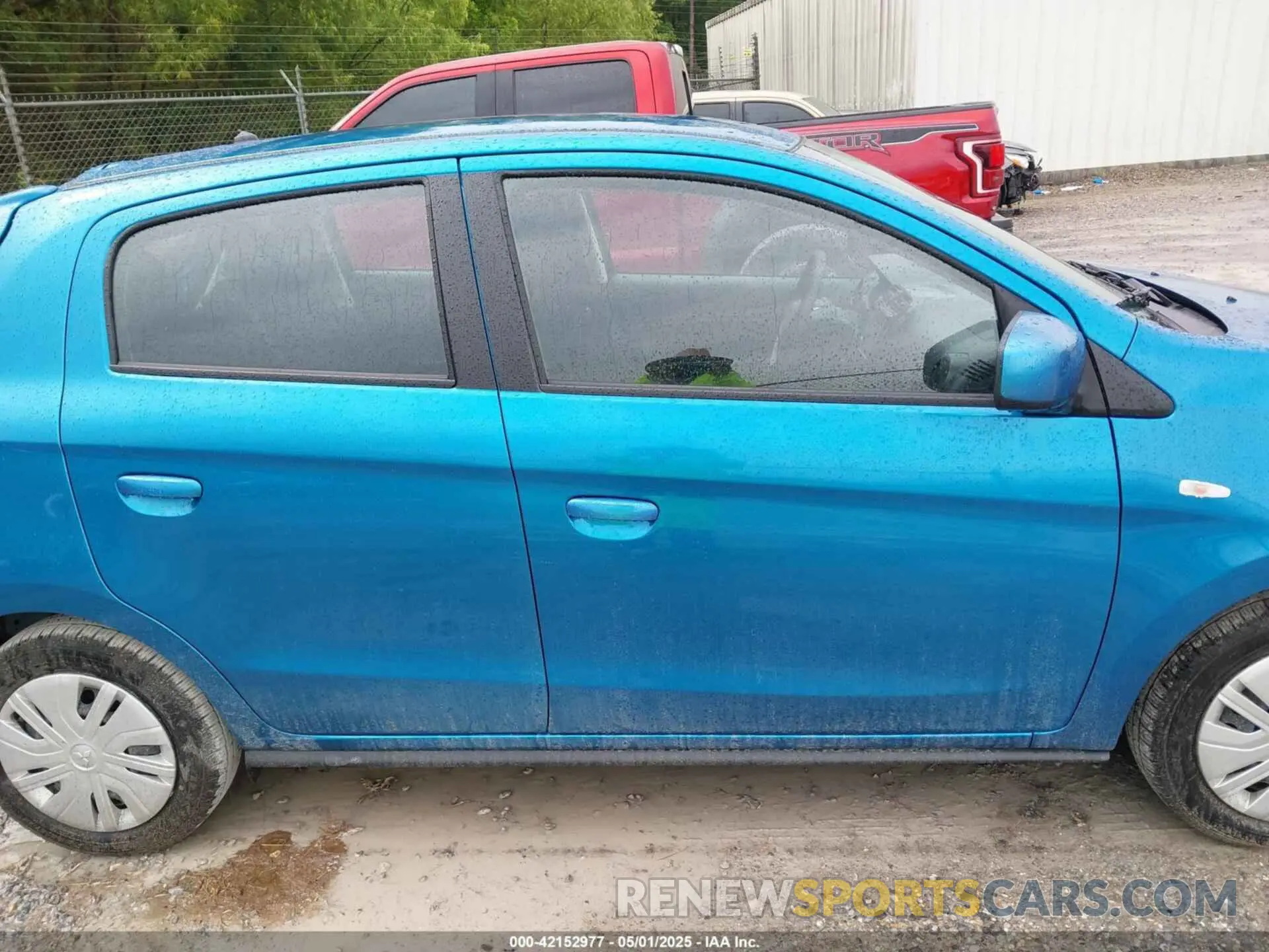 13 fotografías del automóvil dañado ML32AUHJ7RH012979 MITSUBISHI MIRAGE 2024