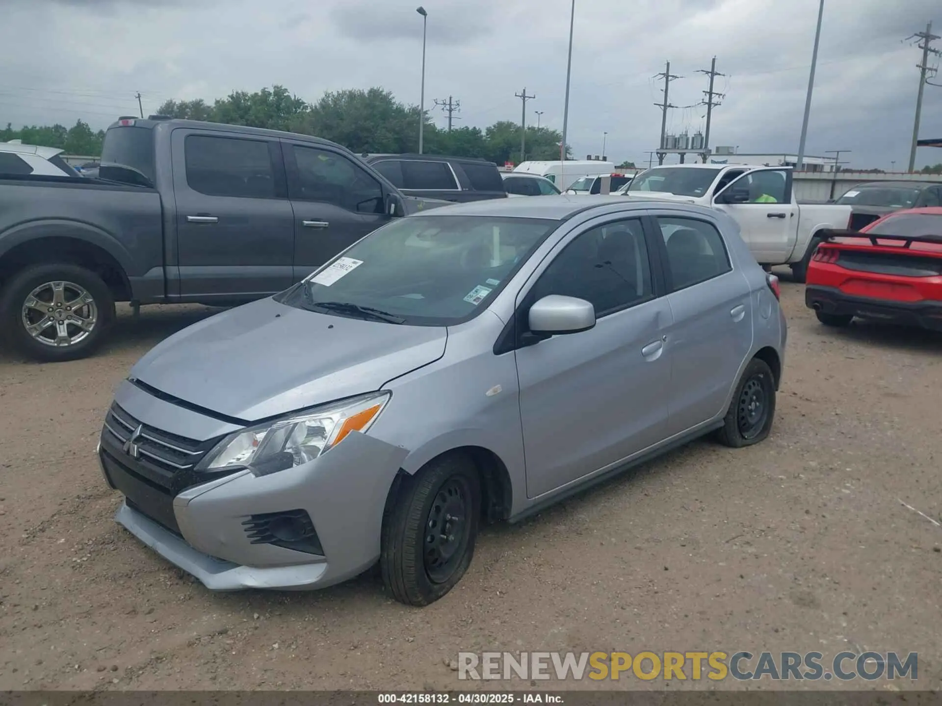 2 fotografías del automóvil dañado ML32AUHJ7RH017082 MITSUBISHI MIRAGE 2024