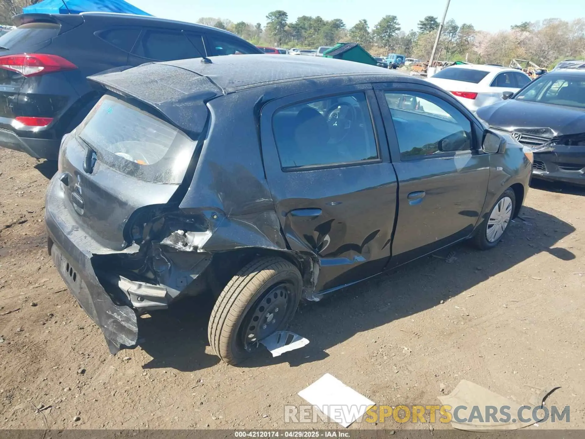 4 fotografías del automóvil dañado ML32AUHJ7RH024596 MITSUBISHI MIRAGE 2024
