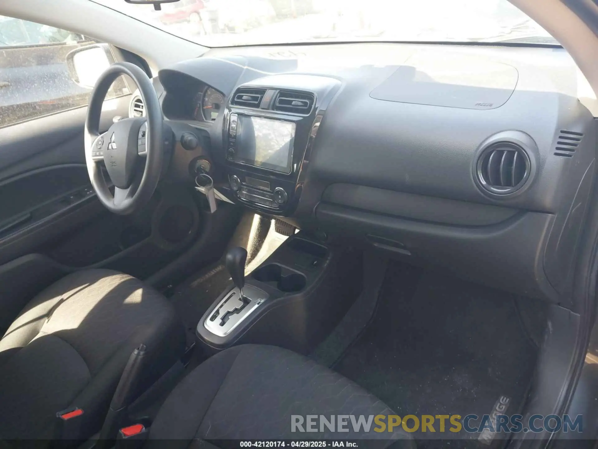 5 fotografías del automóvil dañado ML32AUHJ7RH024596 MITSUBISHI MIRAGE 2024