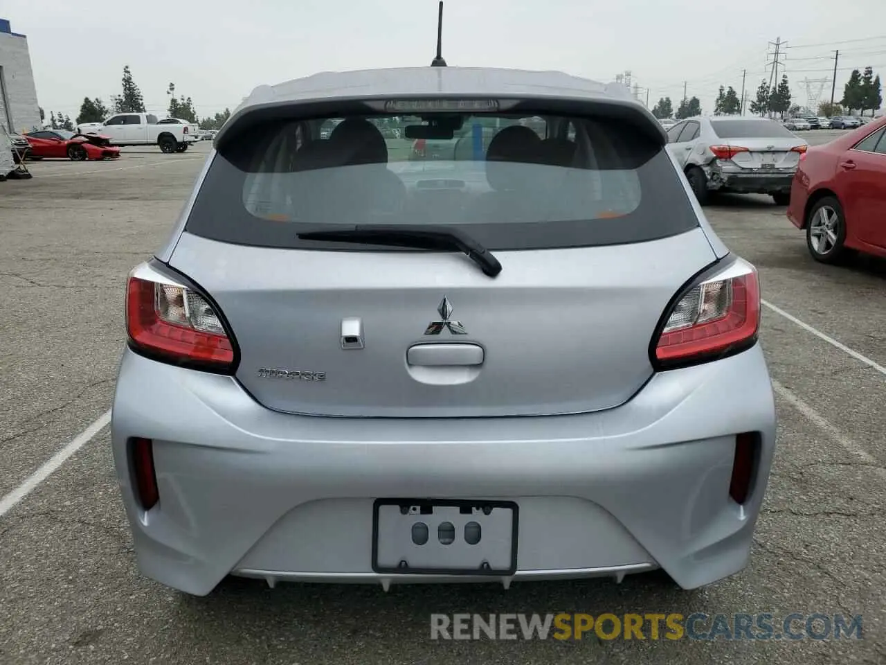 6 fotografías del automóvil dañado ML32AUHJ8RH002459 MITSUBISHI MIRAGE 2024